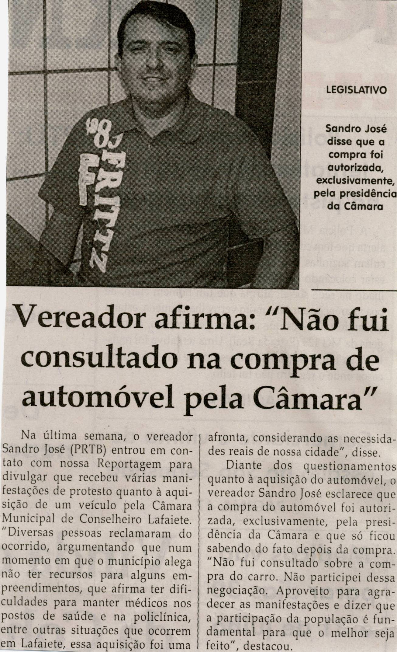 Vereador afirma "Não fui consultado na compra de automóvel pela Câmara". Jornal Correio da Cidade, Conselheiro Lafaiete, 27 jul. 2013, p. 02.